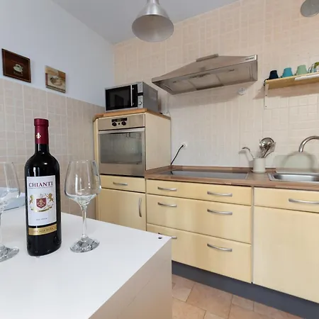 Apartman Gigi *